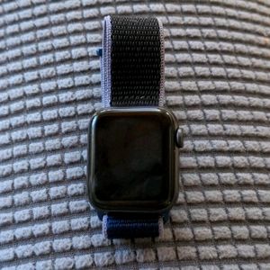 Apple Watch Series 5 40mm